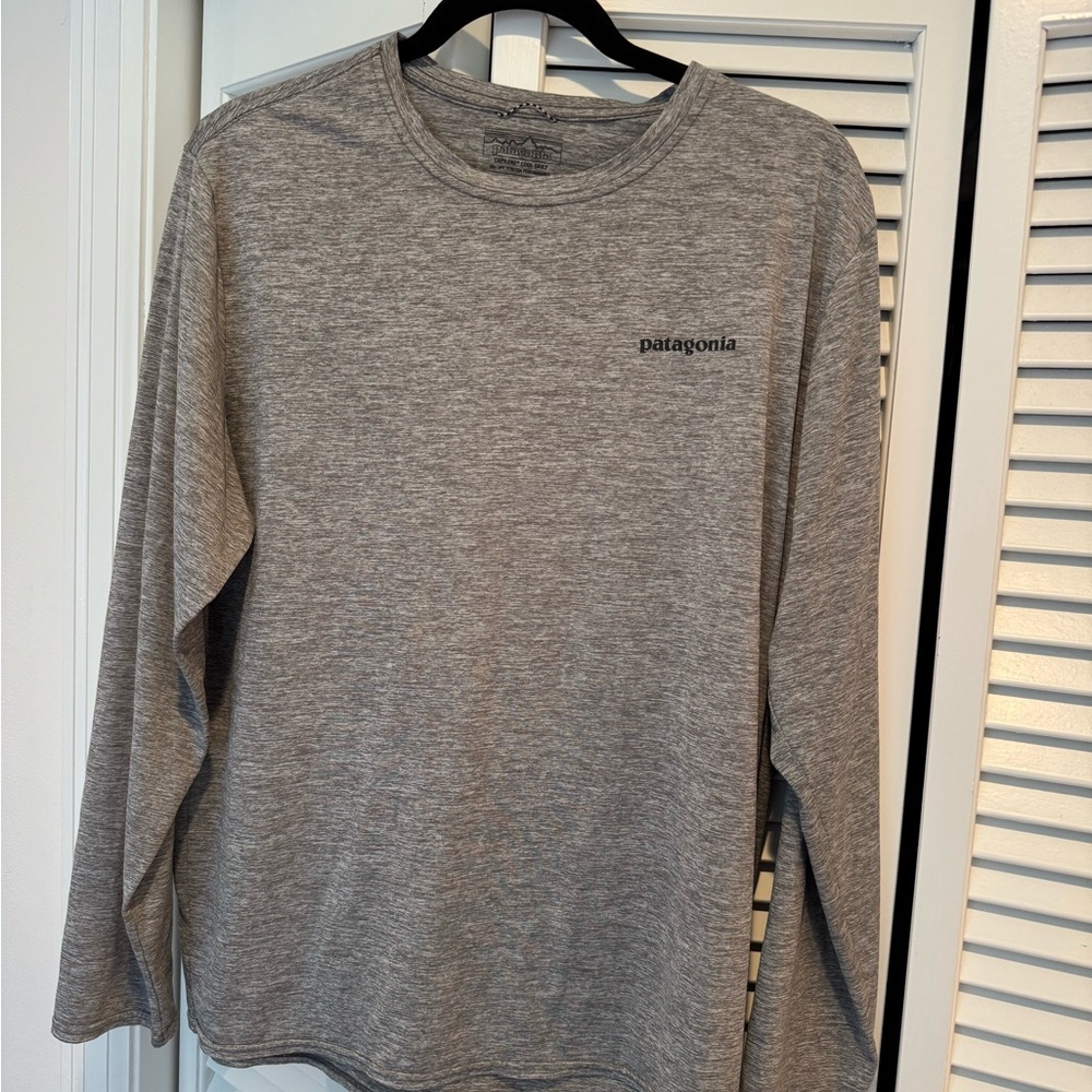 Patagonia Long Sleeve Performance Shirt (Gray, Size L)